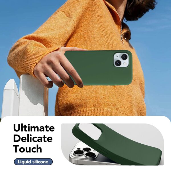 Solidenz Groen Siliconen iPhone 15 hoesje met MagSafe - Pine Green - Afbeelding 4